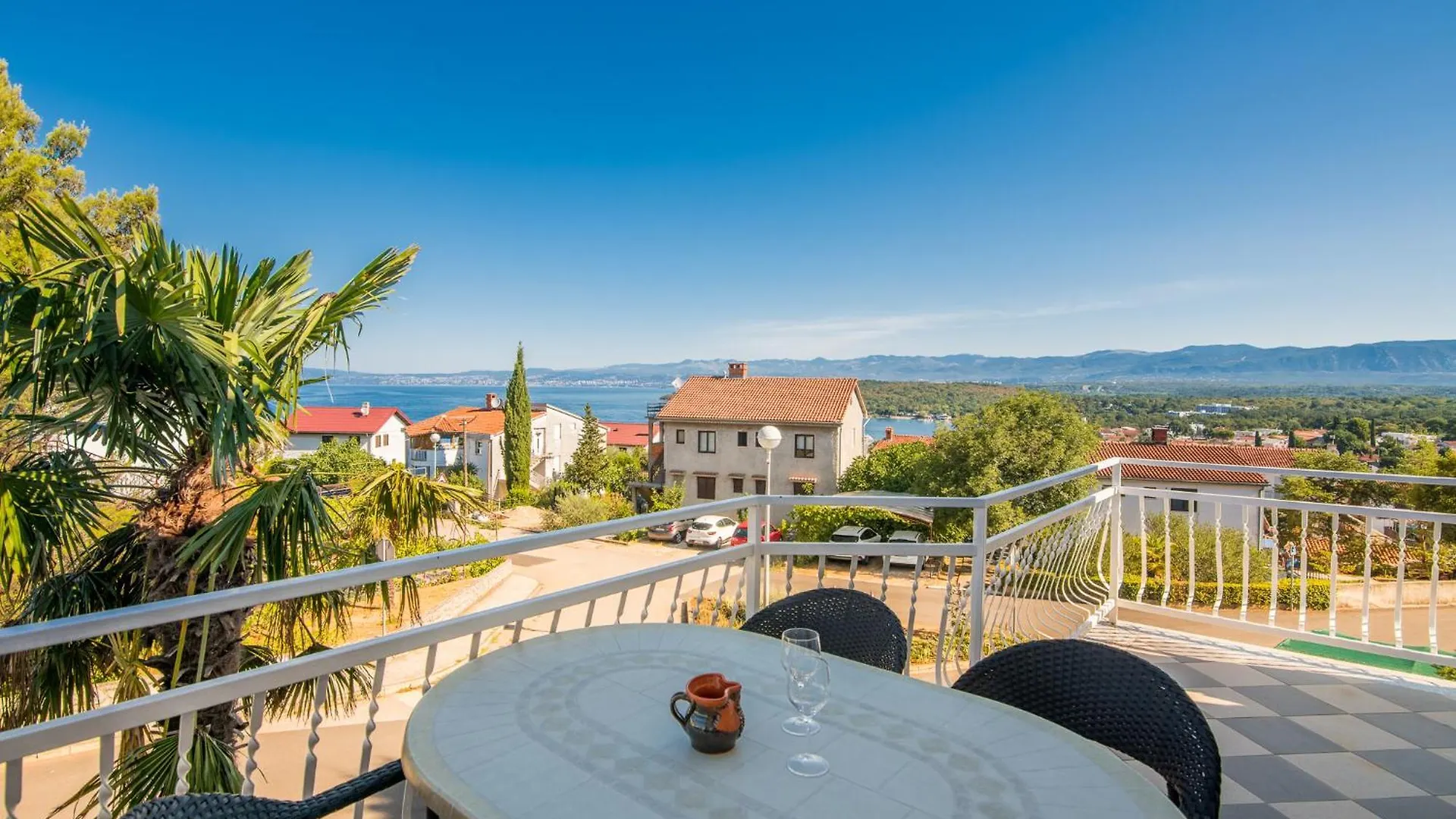 Apartment Kantun1 Njivice 0*,  Croatia