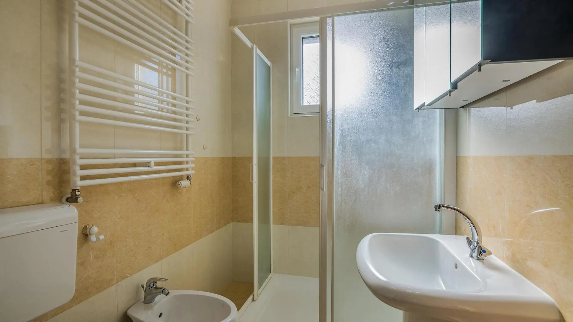 Apartment Kantun1 Njivice Croatia