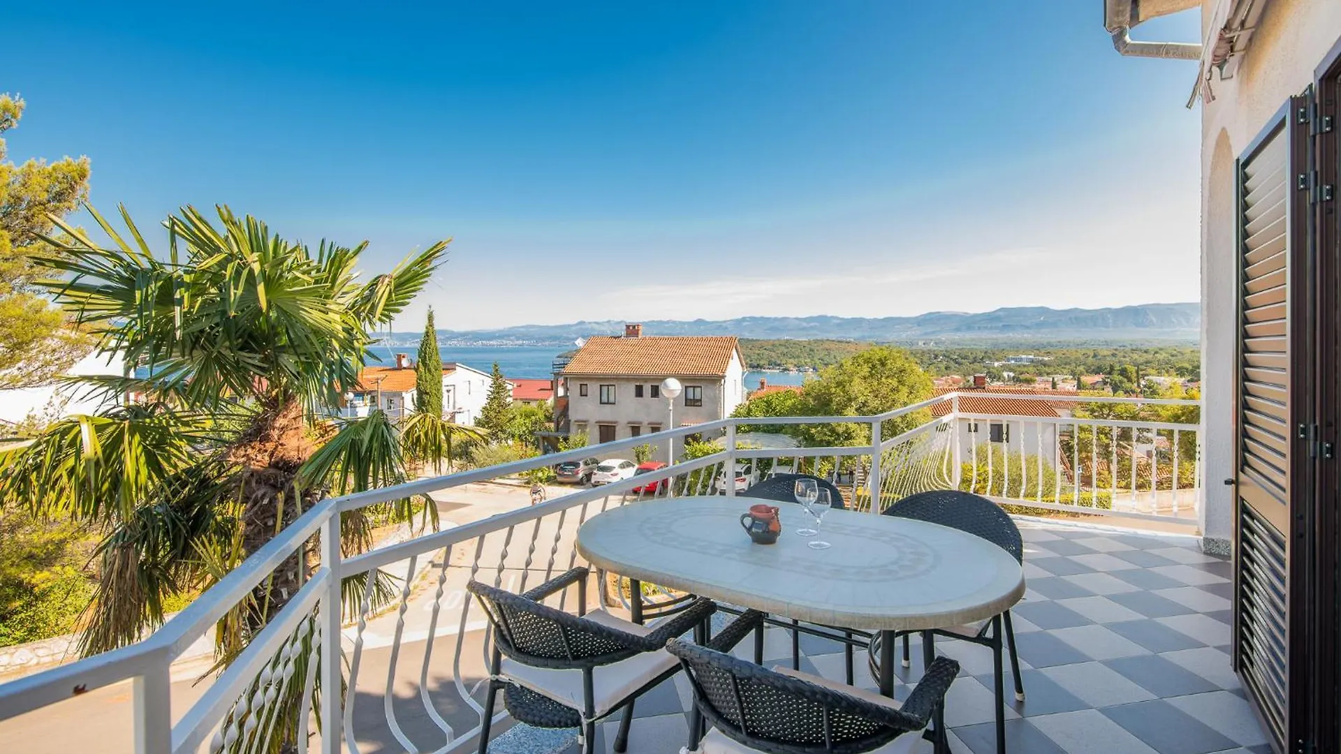 Apartment Kantun1 Njivice